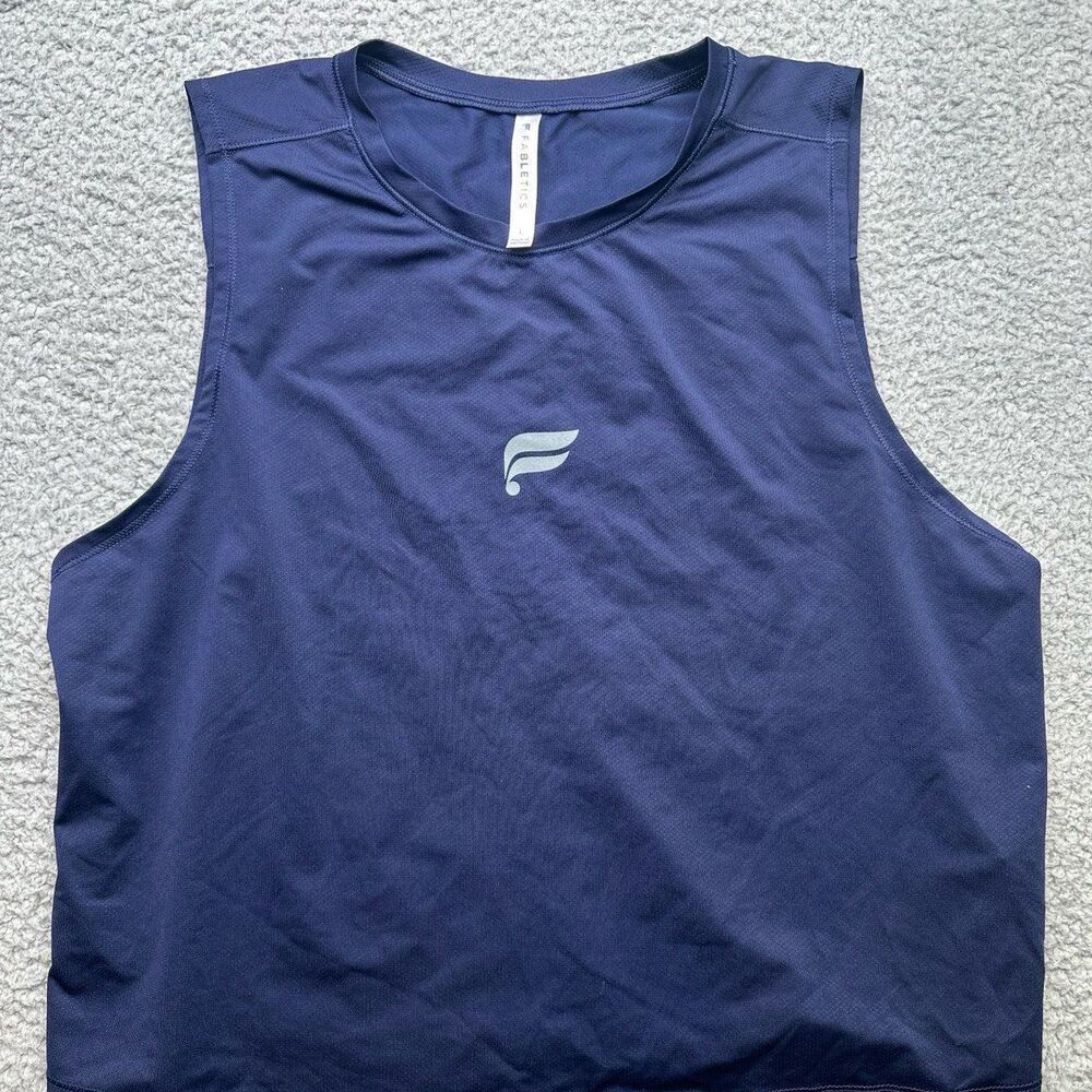 Fabletics Tank Sz large cropped